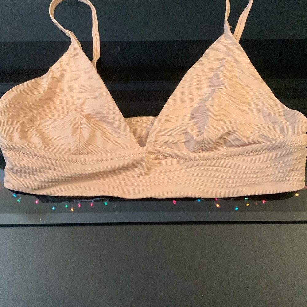 Textured Triangle Arie Bikini Top